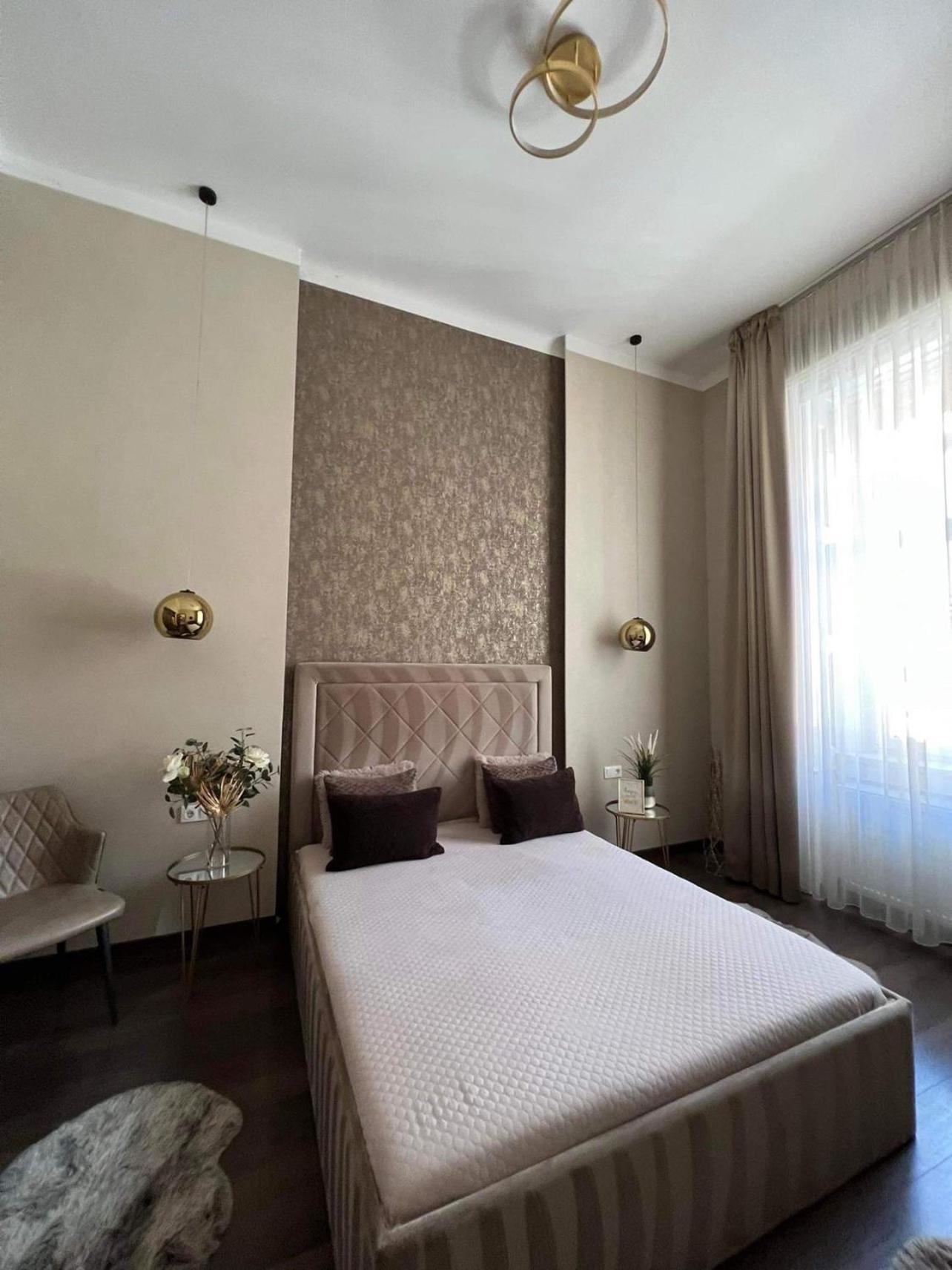 בודפשט Luxury Dream With A Sauna In The Center מראה חיצוני תמונה